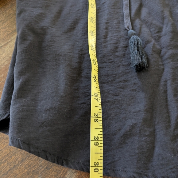 Andree‎ By Unit Embroidered Floral Top Tunic Gray - Picture 8 of 9